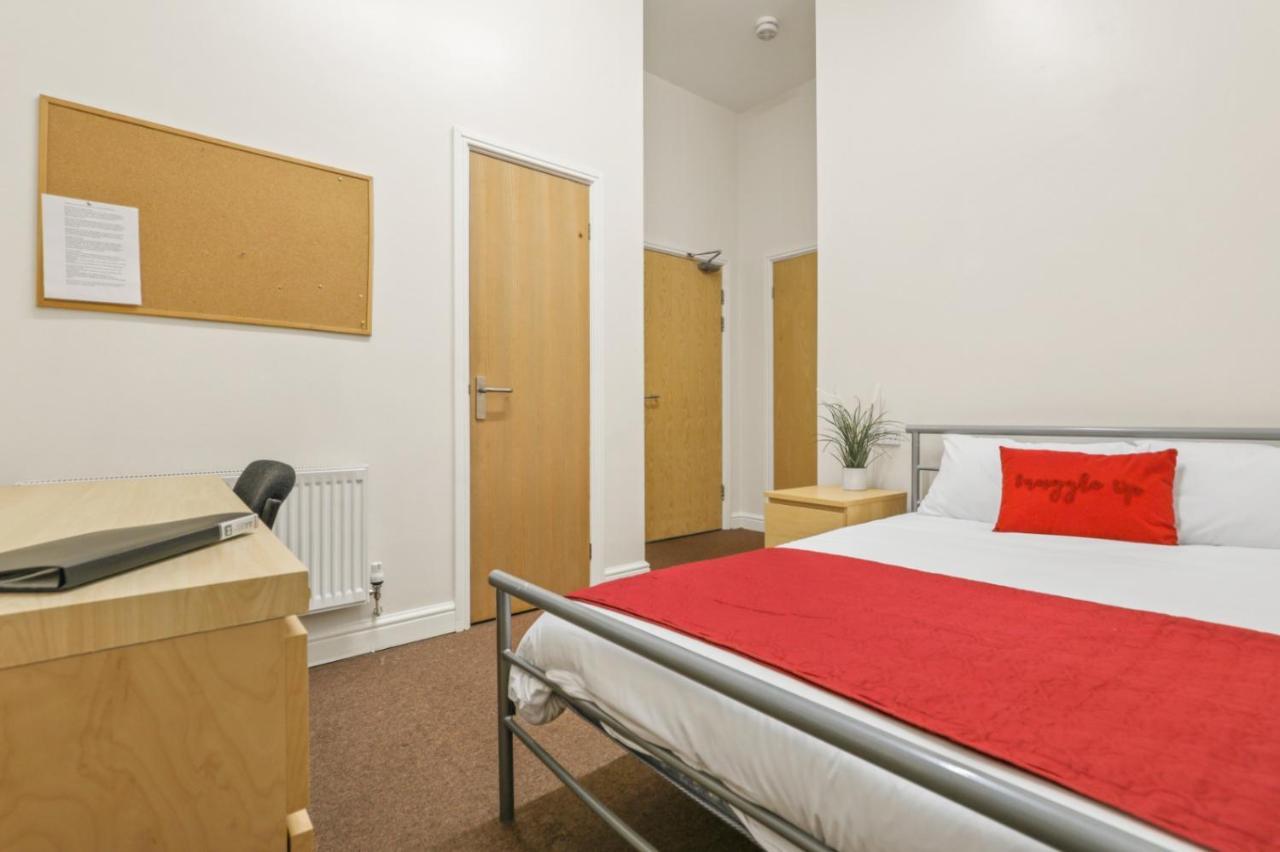 D19 Sangha Hall Leicester Extérieur photo